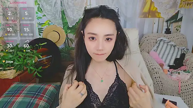 Snapshot of xiaotiantian-76 chatting on 03/22/26, 11:57 xiaotiantian-76 online show from 03/22/26, 11:57