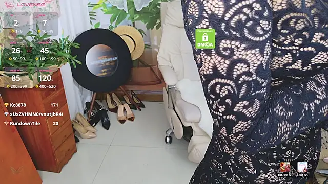 Snapshot of xiaotiantian-76 chatting on 04/22/26, 03:02 xiaotiantian-76 online show from 04/22/26, 03:02