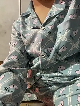 Snapshot of feng-a chatting on 01/10/25, 03:16 feng-a online show from 01/10/25, 03:16