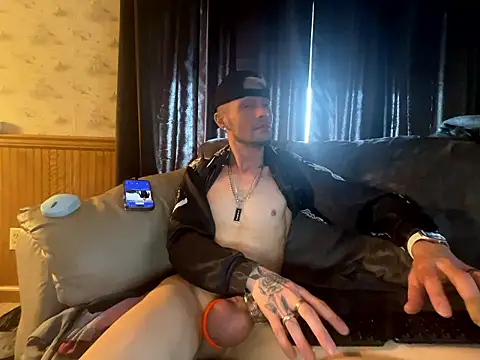 Trystan Spellman online show from 04/18/26, 07:07