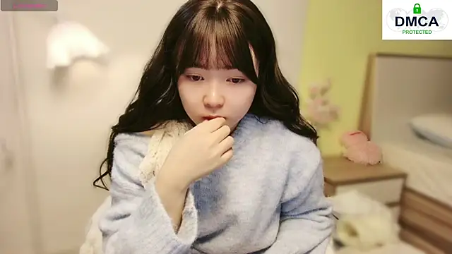 Chenjing0 online show from 01/19/25, 09:11