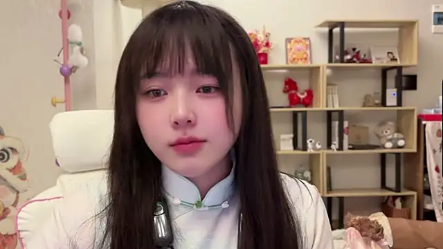 Chenjing0 online show from 02/17/26, 01:40