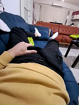 Snapshot of merty2233 chatting on 01/05/25, 10:40 merty2233 online show from 01/05/25, 10:40