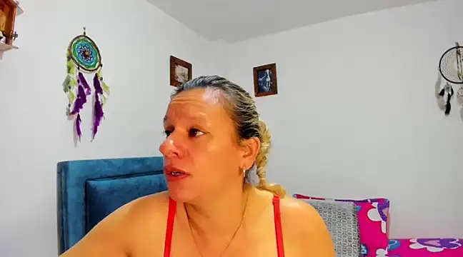 Snapshot of sofi_saliva2511 chatting on 03/08/25, 03:35 sofi saliva2511 online show from 03/08/25, 03:35