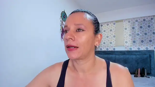 Snapshot of sofi_saliva2511 chatting on 04/26/26, 04:04 sofi saliva2511 online show from 04/26/26, 04:04