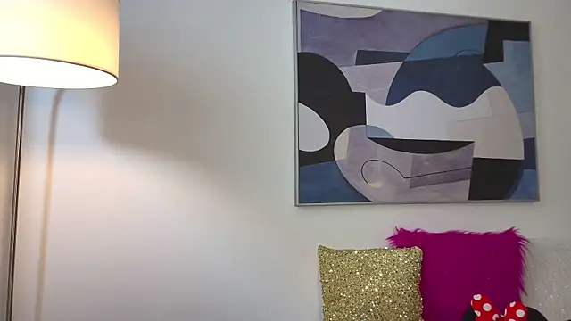 karina warthon online show from 02/01/25, 09:51