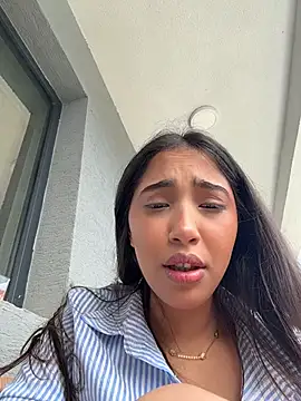 Snapshot of miaceleste chatting on 04/06/26, 10:05 miaceleste online show from 04/06/26, 10:05