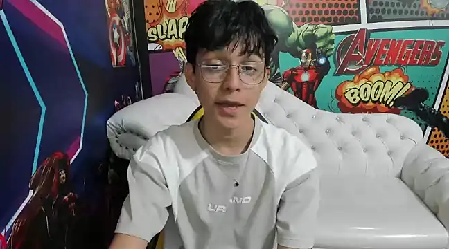 Snapshot of jisuscat chatting on 02/02/25, 07:04 jisuscat online show from 02/02/25, 07:04