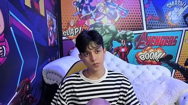 Snapshot of jisuscat chatting on 03/08/25, 06:43 jisuscat online show from 03/08/25, 06:43