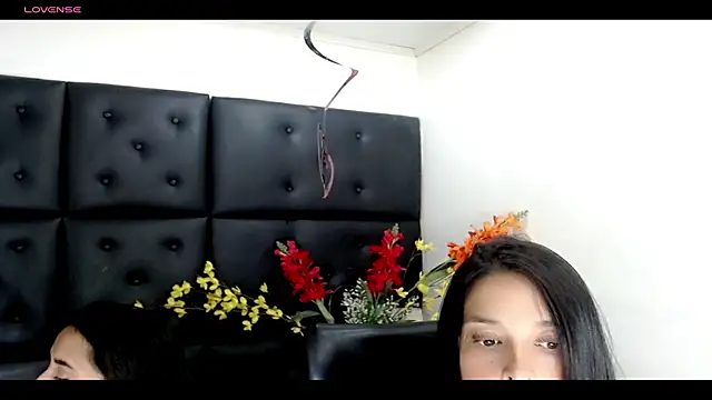 Snapshot of Carolaine01 chatting on 02/24/25, 08:58 Carolaine01 online show from 02/24/25, 08:58