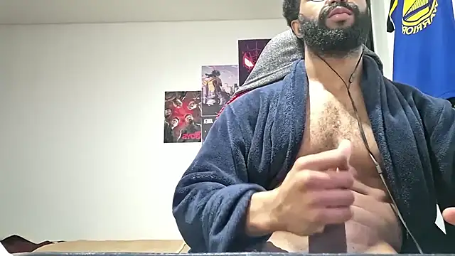 Snapshot of kevi_cocks chatting on 01/04/25, 08:06 kevi cocks online show from 01/04/25, 08:06