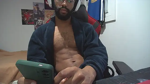 Snapshot of kevi_cocks chatting on 01/23/25, 11:36 kevi cocks online show from 01/23/25, 11:36