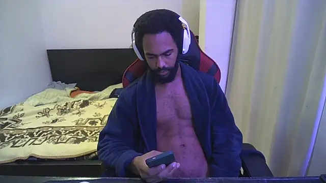 Snapshot of kevi_cocks chatting on 02/15/25, 08:01 kevi cocks online show from 02/15/25, 08:01