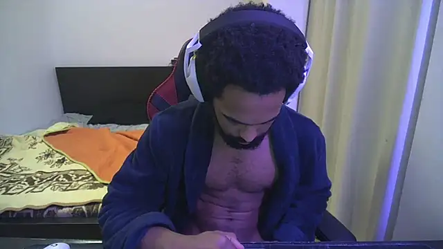 Snapshot of kevi_cocks chatting on 02/16/25, 11:59 kevi cocks online show from 02/16/25, 11:59