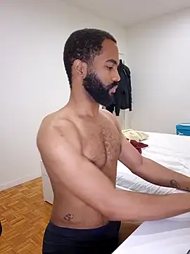 Snapshot of kevi_cocks chatting on 09/21/25, 01:51 kevi cocks online show from 09/21/25, 01:51