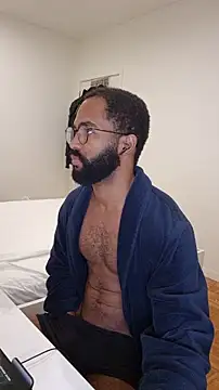 Snapshot of kevi_cocks chatting on 09/22/25, 07:32 kevi cocks online show from 09/22/25, 07:32