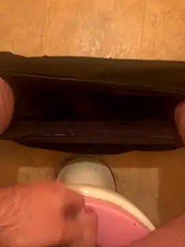 Snapshot of balint35 chatting on 11/02/25, 03:36 balint35 online show from 11/02/25, 03:36