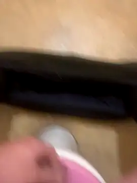 Snapshot of balint35 chatting on 11/30/25, 08:13 balint35 online show from 11/30/25, 08:13