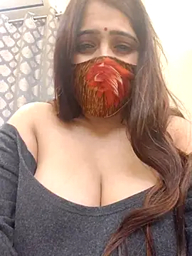 shreya1765 online show from 12/21/25, 04:36