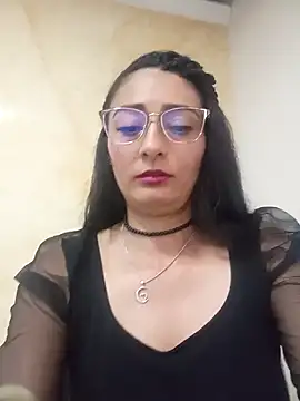 BELLA--26 online show from 01/20/25, 05:37