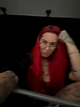 Mia-Fuchs online show from 09/19/25, 02:57