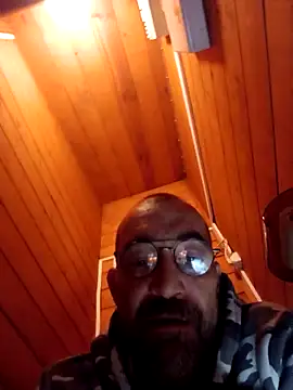 Snapshot of javierpasteur69 chatting on 11/09/25, 11:08 javierpasteur69 online show from 11/09/25, 11:08