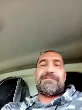 Snapshot of javierpasteur69 chatting on 11/11/25, 10:26 javierpasteur69 online show from 11/11/25, 10:26