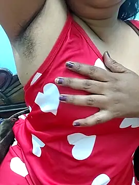  MilkyBar online show from 11/21/25, 05:00