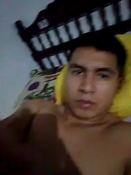 Snapshot of RODRI_POLLADURA chatting on 01/16/25, 01:27 RODRI POLLADURA online show from 01/16/25, 01:27