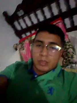 Snapshot of RODRI_POLLADURA chatting on 02/21/25, 01:33 RODRI POLLADURA online show from 02/21/25, 01:33