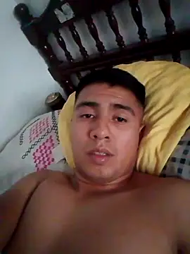 Snapshot of RODRI_POLLADURA chatting on 03/12/25, 12:10 RODRI POLLADURA online show from 03/12/25, 12:10