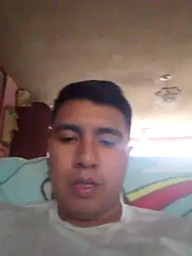 Snapshot of RODRI_POLLADURA chatting on 11/15/25, 05:42 RODRI POLLADURA online show from 11/15/25, 05:42