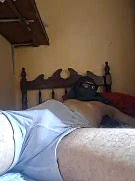 Uncutb0y online show from 01/11/25, 04:48