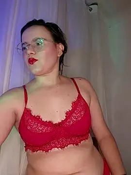 Snapshot of camillebr chatting on 03/23/26, 10:47 camillebr online show from 03/23/26, 10:47