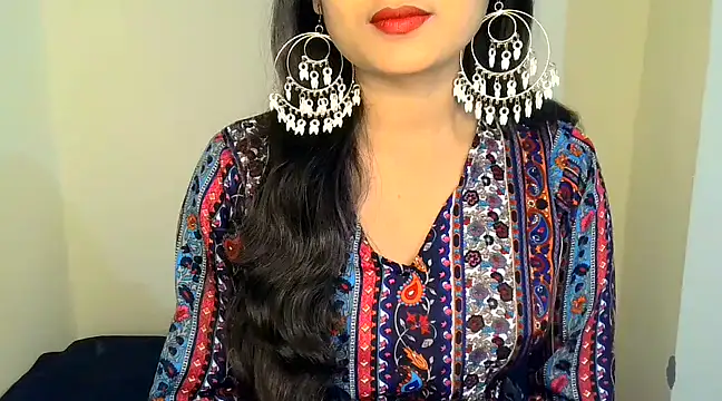 SIYA MAVI online show from 02/12/25, 10:35