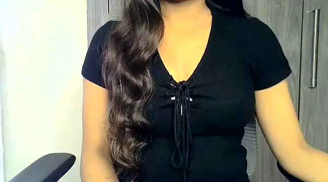 SIYA MAVI online show from 03/04/25, 07:41