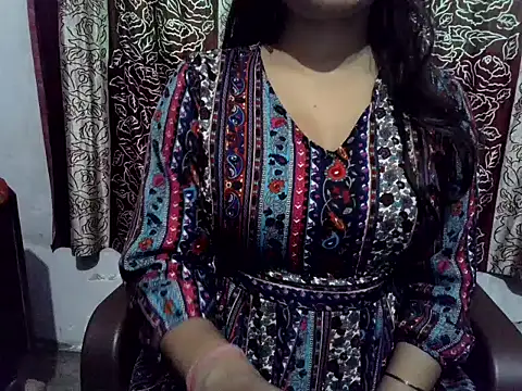 SIYA MAVI online show from 10/15/25, 02:01