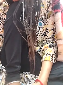 Snapshot of 124pakhi chatting on 02/13/25, 05:44 124pakhi online show from 02/13/25, 05:44