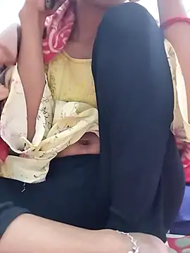 Snapshot of 124pakhi chatting on 02/14/25, 03:26 124pakhi online show from 02/14/25, 03:26