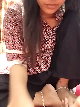 Snapshot of 124pakhi chatting on 03/04/25, 02:32 124pakhi online show from 03/04/25, 02:32