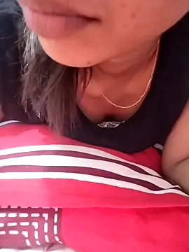 Snapshot of 124pakhi chatting on 03/09/25, 10:19 124pakhi online show from 03/09/25, 10:19