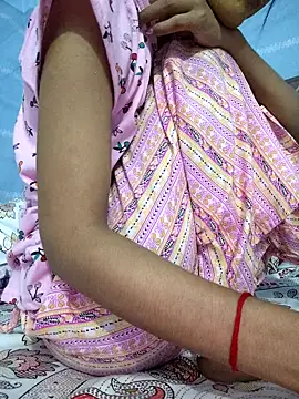 Snapshot of 124pakhi chatting on 10/09/25, 05:33 124pakhi online show from 10/09/25, 05:33