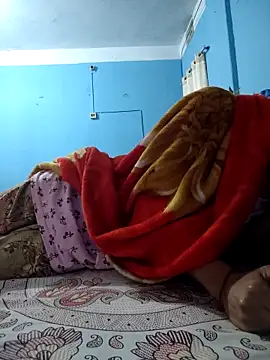 Snapshot of 124pakhi chatting on 11/17/25, 06:19 124pakhi online show from 11/17/25, 06:19