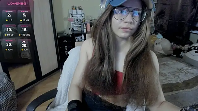 Snapshot of alexiamaleax chatting on 10/10/25, 10:42 alexiamaleax online show from 10/10/25, 10:42