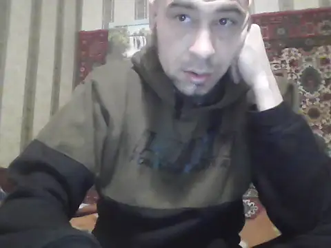 AlferezzSolvajo online show from 10/15/25, 06:46