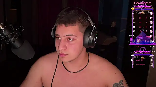 Snapshot of niklix1 chatting on 01/02/25, 10:11 niklix1 online show from 01/02/25, 10:11