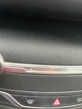 Snapshot of Pierre22000 chatting on 12/15/25, 02:10 Pierre22000 online show from 12/15/25, 02:10