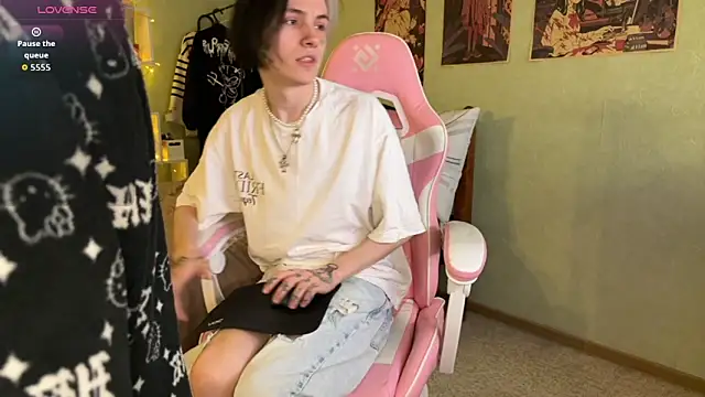 VeryRare TwinS online show from 11/22/25, 02:54