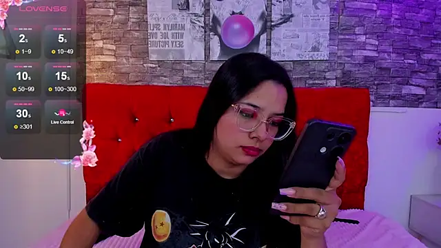 Emily sc online show from 01/10/25, 04:41