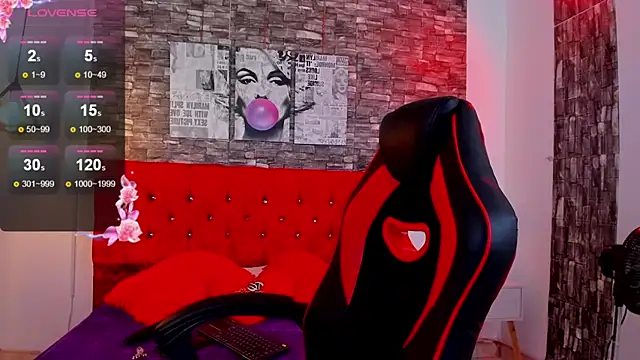 Emily sc online show from 01/13/25, 01:28